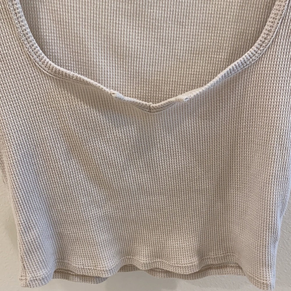 Cropped shirt sleeve T shirt - Picture 10 of 12